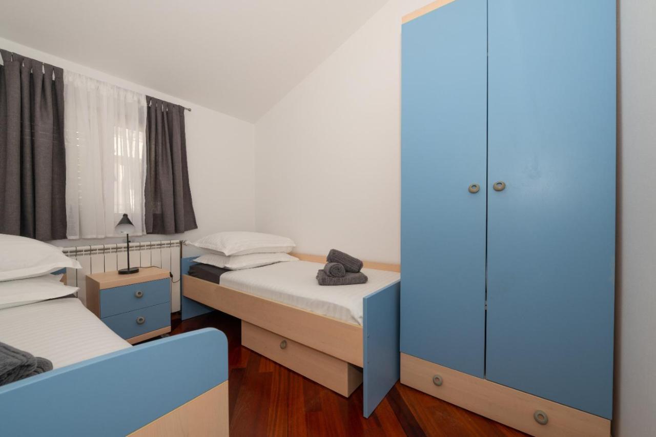 Apartments Luka Toni 克瓦维卡 外观 照片