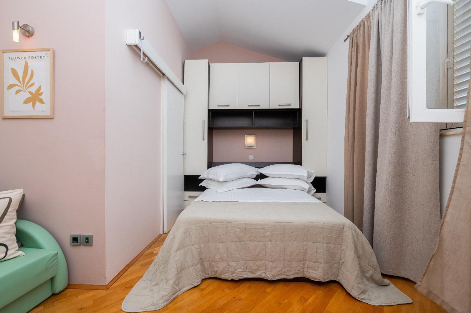 Apartments Luka Toni 克瓦维卡 外观 照片